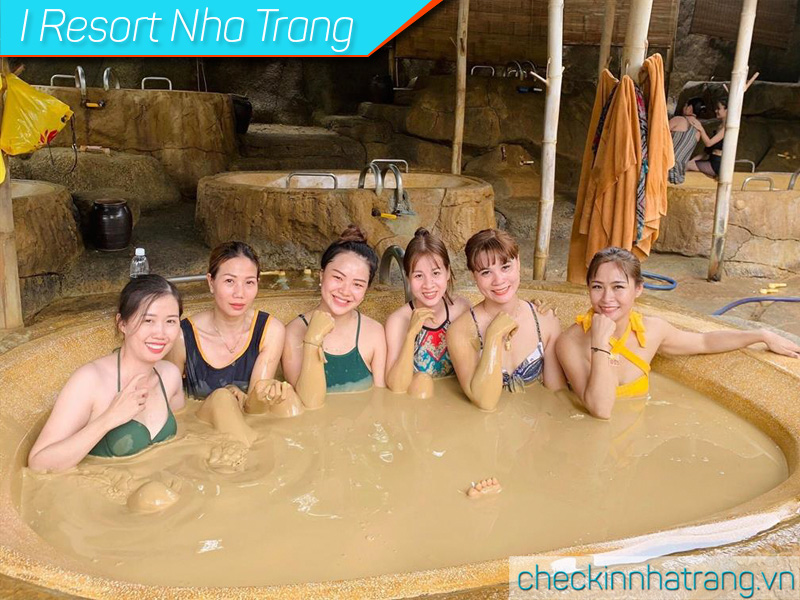 Tắm bùn I Resort Nha Trang